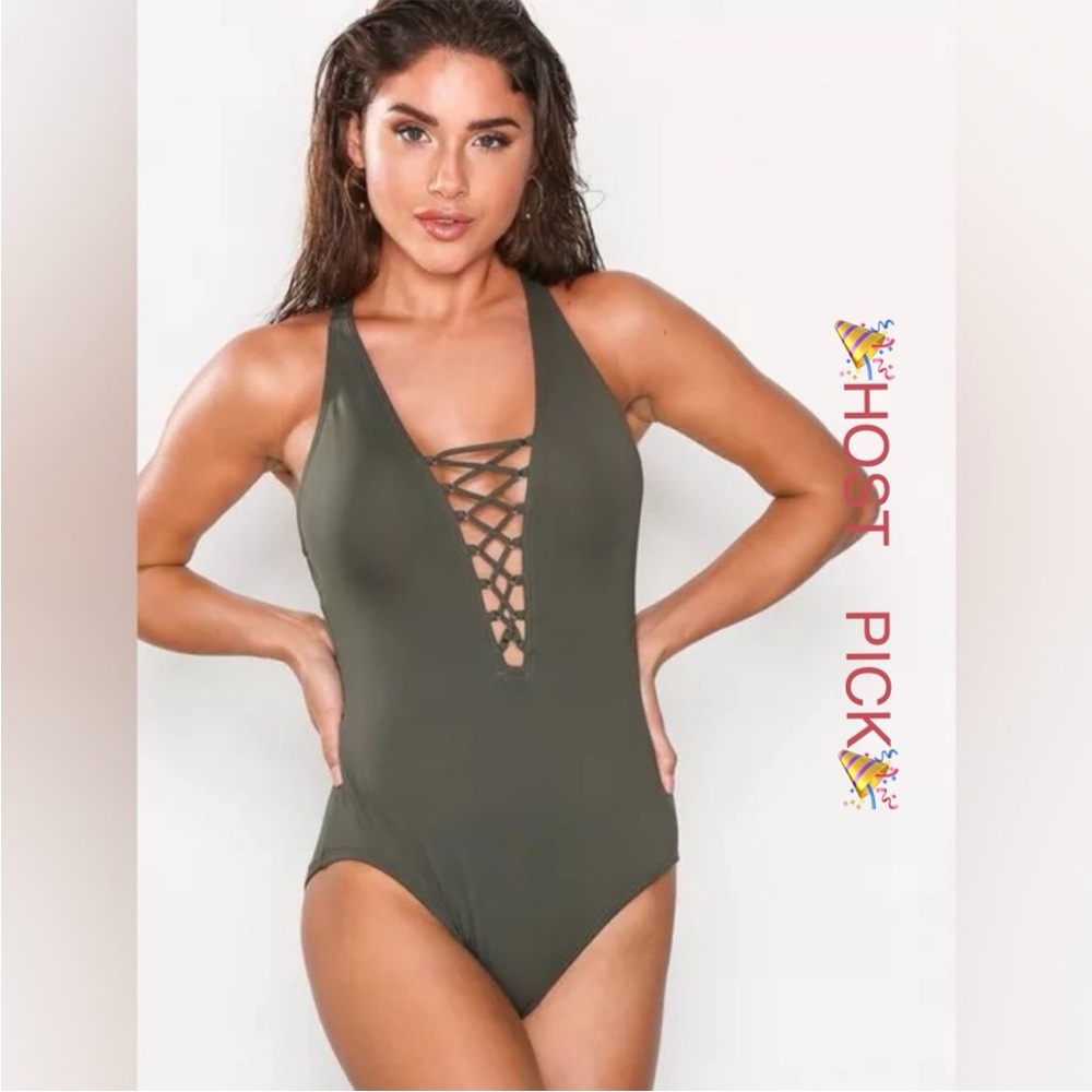 🎈HP🎈NWT Michael Kors X Back Swimsuit